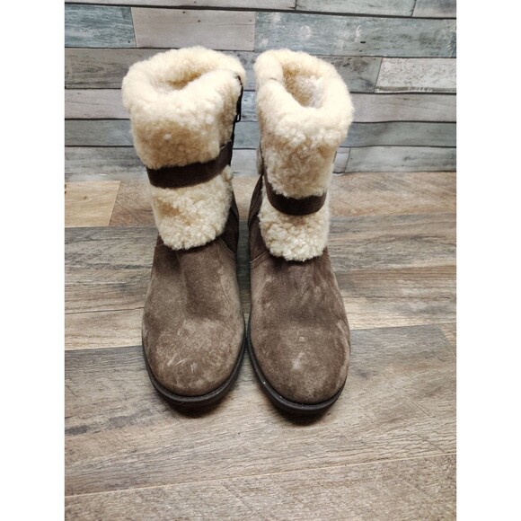 UGG Bayre II Taupe Water Resistant Suede Winter Boots Shearling Lining Cuff Sz.8 - Picture 2 of 8